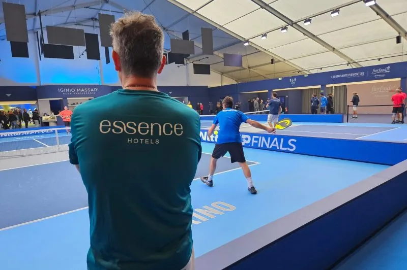 Atleta Essence durante il torneo di pickleball
